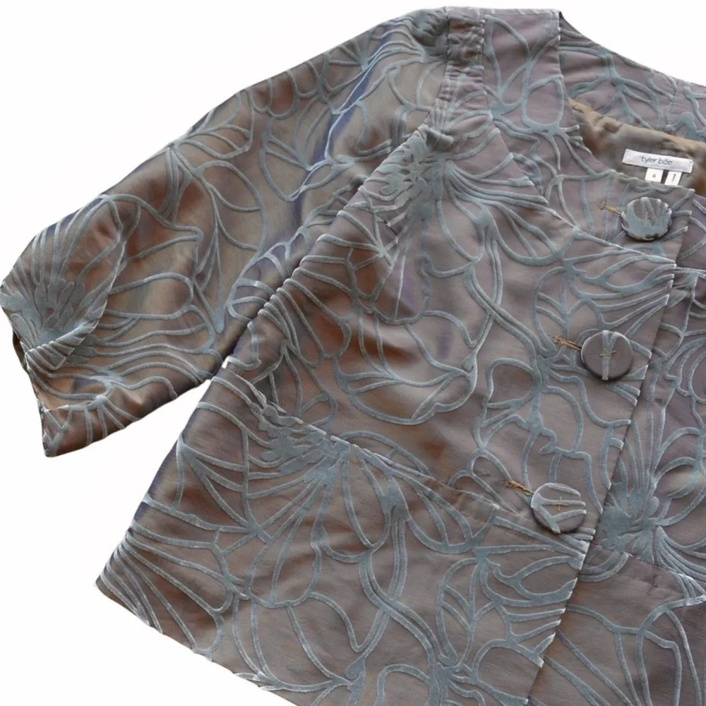 Tyler Boe Cropped Velvet Floral Buttoned Swing Jacket Brown Gray Size 4